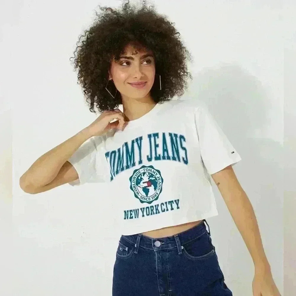 Tommy Hilfiger Women's Cropped Logo T-Shirt White XS Casual